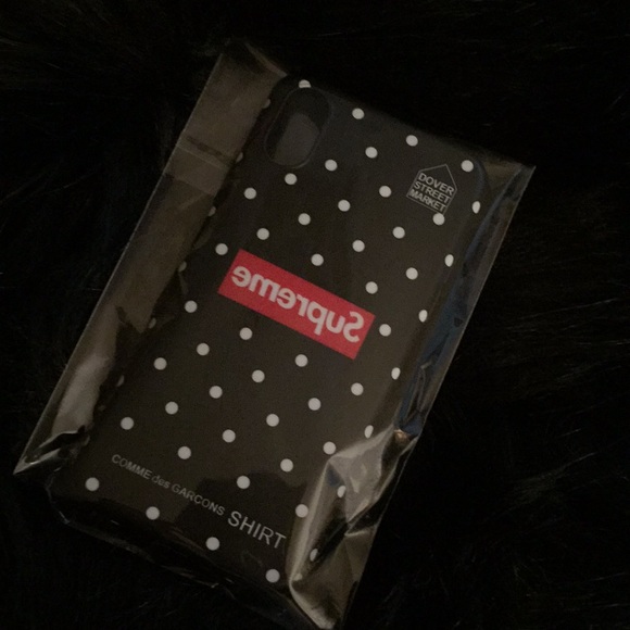 Comme des Garcons Accessories - Supreme COMME des Garcons iPhone X Case